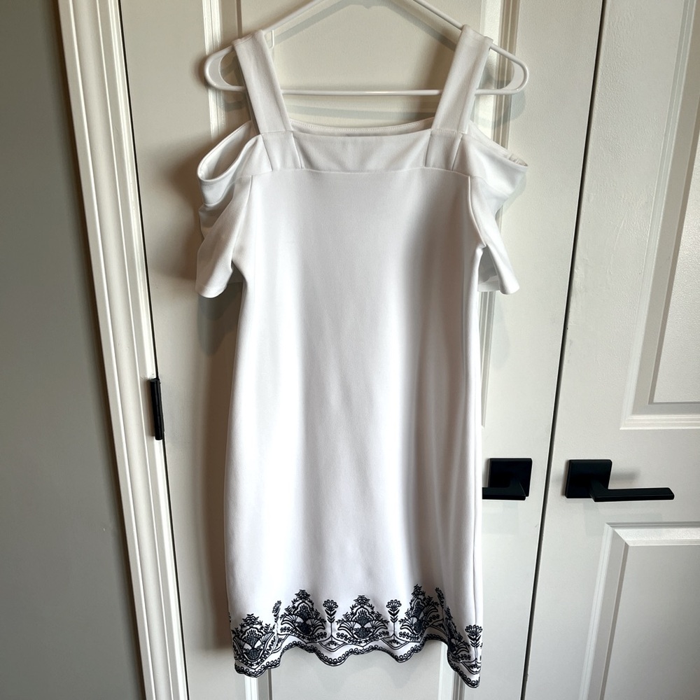 White and Black The Limited Dress - New without Tags - Size Small